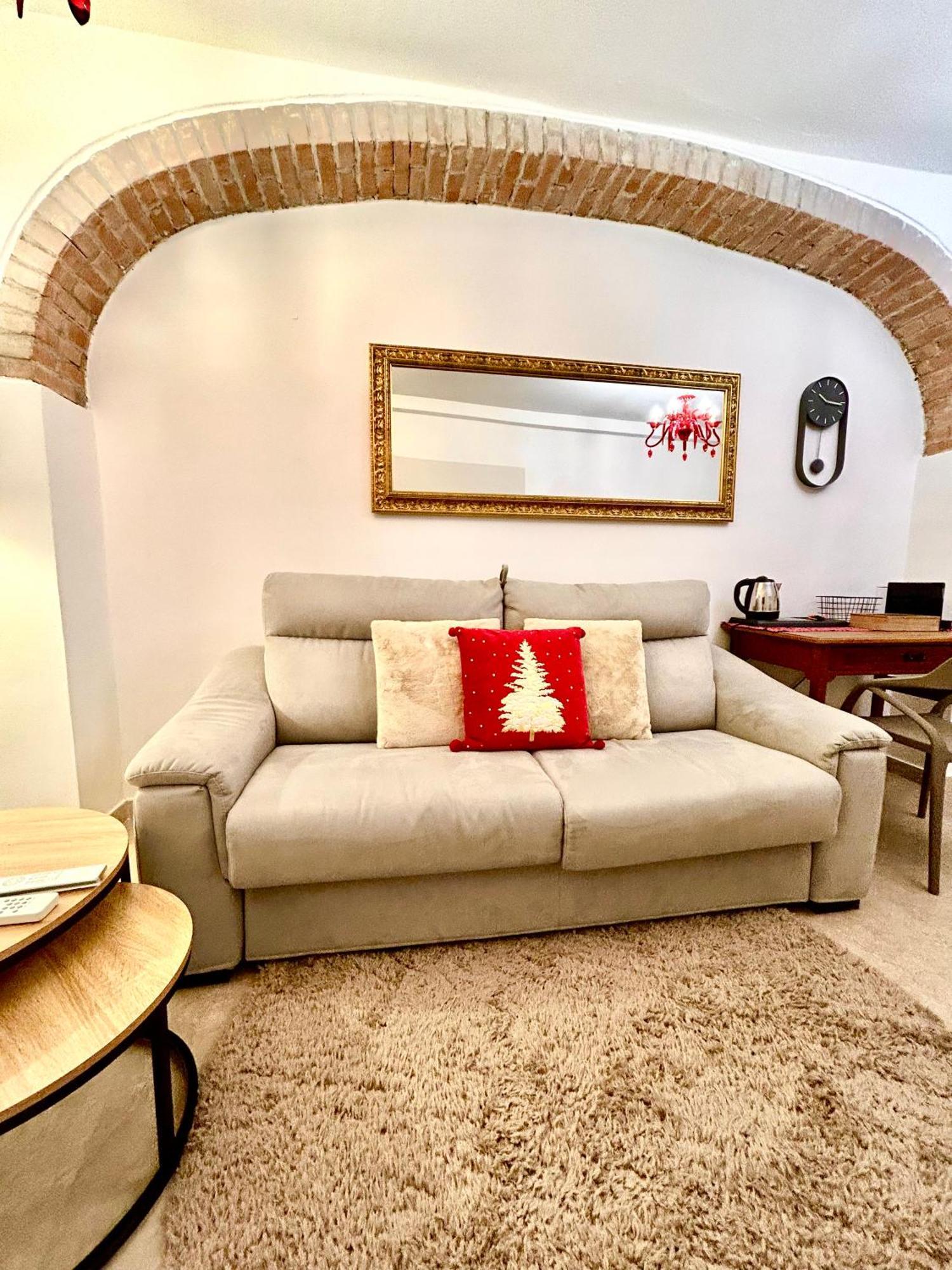 Rosso Verona Suite-Free Parking Exterior photo