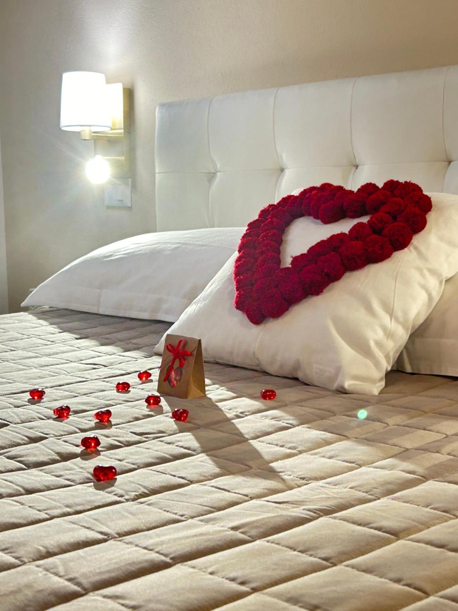 Rosso Verona Suite-Free Parking Exterior photo